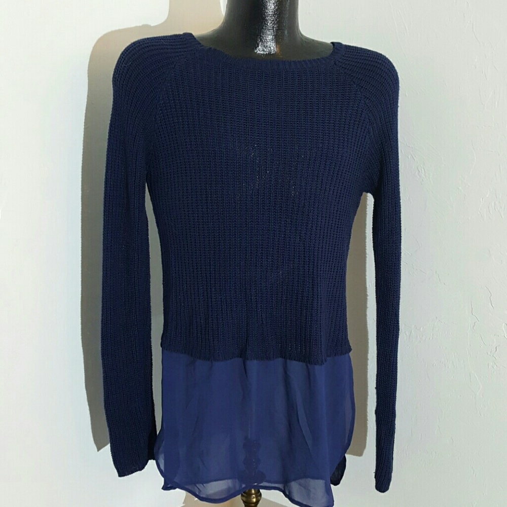 Navy blue knit sweater women size L
